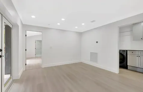 360 Sw 2nd Street Boca Raton FL 33432