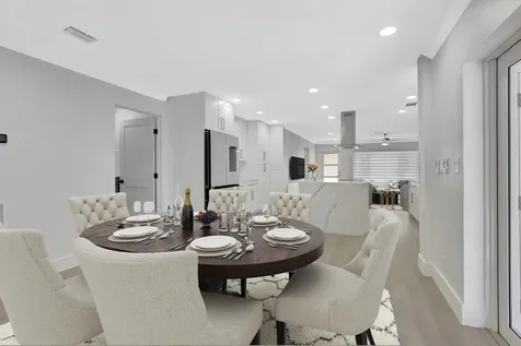 360 Sw 2nd Street Boca Raton FL 33432