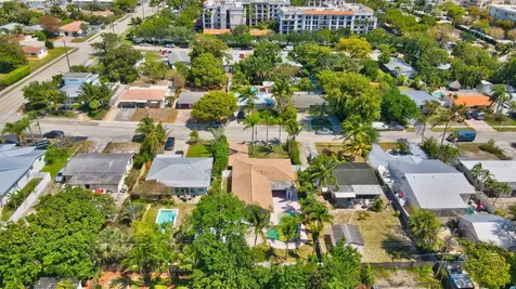 360 Sw 2nd Street Boca Raton FL 33432