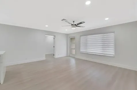 360 Sw 2nd Street Boca Raton FL 33432