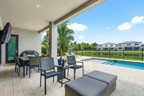 8635 Dearborn River Way Boca Raton FL 33496
