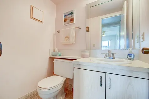 2070 Guildford D Boca Raton FL 33434
