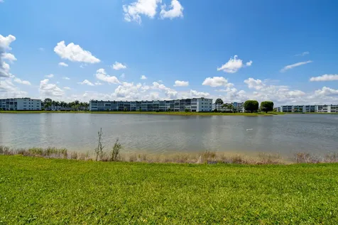 2070 Guildford D Boca Raton FL 33434