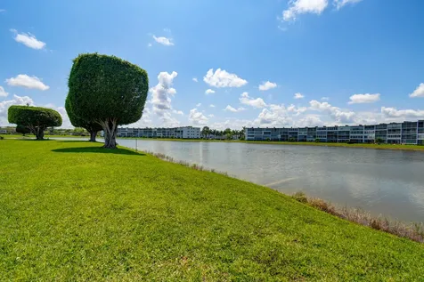 2070 Guildford D Boca Raton FL 33434