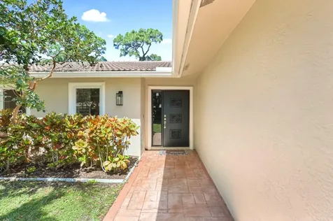 6769 Entrada Place Boca Raton FL 33433