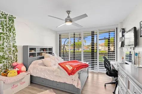 899 Jeffery Street Boca Raton FL 33487