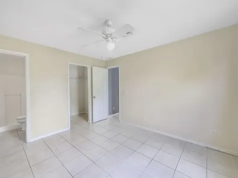 7745 99th Court Vero Beach FL 32967