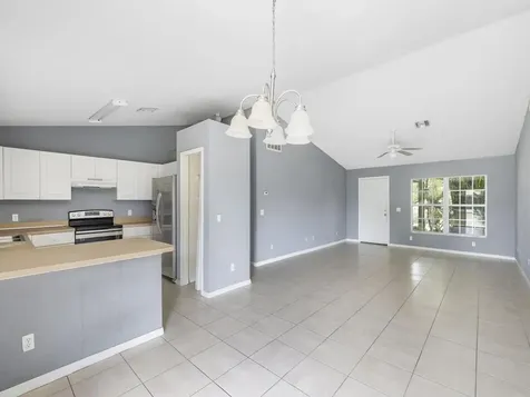 7745 99th Court Vero Beach FL 32967