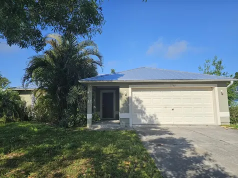 7745 99th Court Vero Beach FL 32967