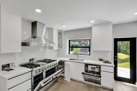 5832 Alton Road Miami Beach FL 33140