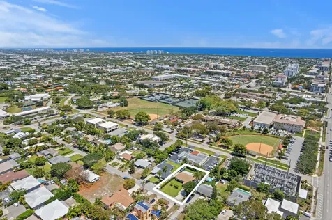 116 Nw 3rd Court Boca Raton FL 33432