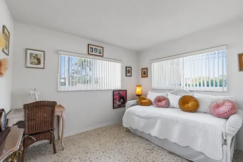 998 Sw 11th Court Boca Raton FL 33486