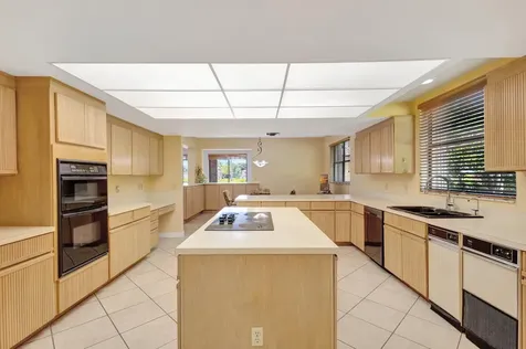 8541 Estate Drive West Palm Beach FL 33411
