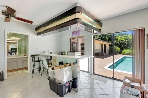 8541 Estate Drive West Palm Beach FL 33411