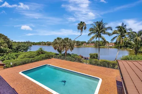 8541 Estate Drive West Palm Beach FL 33411