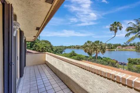 8541 Estate Drive West Palm Beach FL 33411