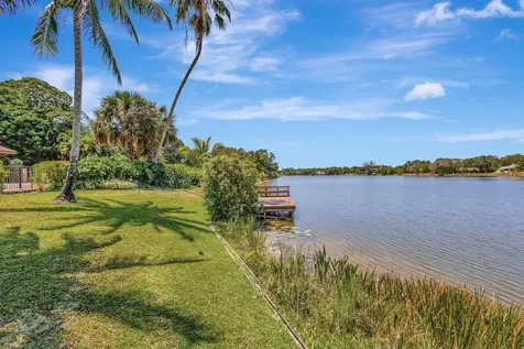 8541 Estate Drive West Palm Beach FL 33411