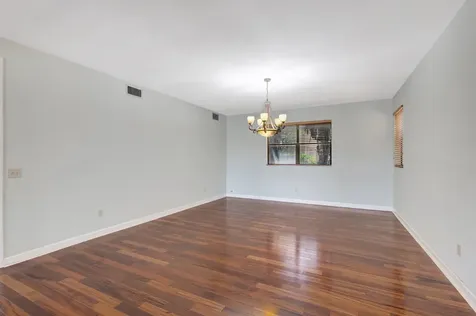 8541 Estate Drive West Palm Beach FL 33411