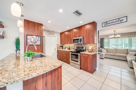 9500 Affirmed Lane Boca Raton FL 33496
