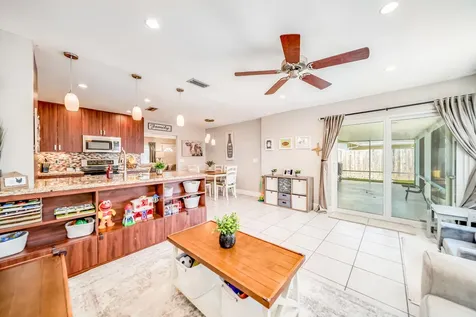 9500 Affirmed Lane Boca Raton FL 33496