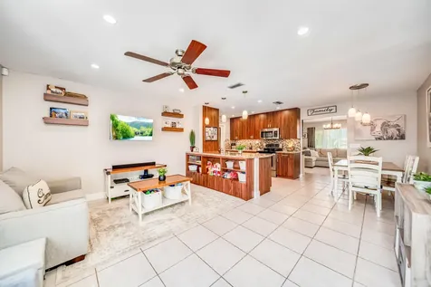 9500 Affirmed Lane Boca Raton FL 33496