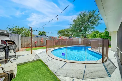 9500 Affirmed Lane Boca Raton FL 33496