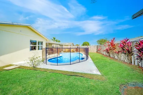 9500 Affirmed Lane Boca Raton FL 33496