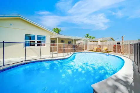 9500 Affirmed Lane Boca Raton FL 33496