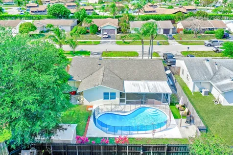 9500 Affirmed Lane Boca Raton FL 33496