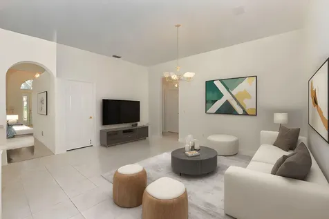 600 Nw Lambrusco Drive Port Saint Lucie FL 34986