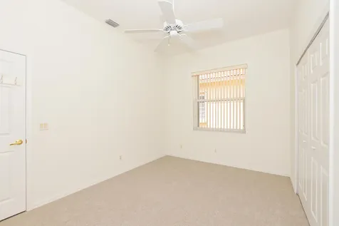 600 Nw Lambrusco Drive Port Saint Lucie FL 34986