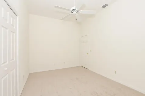 600 Nw Lambrusco Drive Port Saint Lucie FL 34986