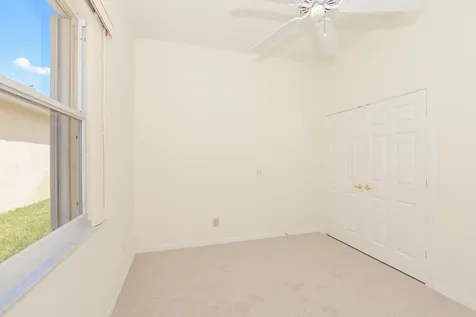 600 Nw Lambrusco Drive Port Saint Lucie FL 34986