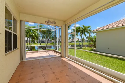 600 Nw Lambrusco Drive Port Saint Lucie FL 34986