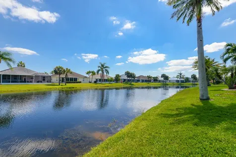 600 Nw Lambrusco Drive Port Saint Lucie FL 34986