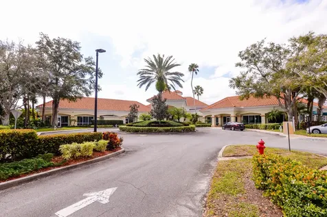 600 Nw Lambrusco Drive Port Saint Lucie FL 34986