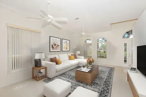 600 Nw Lambrusco Drive Port Saint Lucie FL 34986
