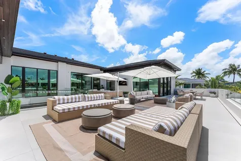 207 W Coconut Palm Road Boca Raton FL 33432