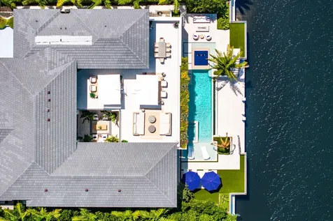 207 W Coconut Palm Road Boca Raton FL 33432