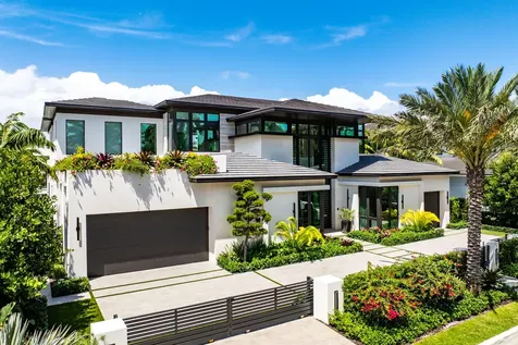 207 W Coconut Palm Road Boca Raton FL 33432