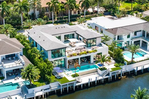 207 W Coconut Palm Road Boca Raton FL 33432