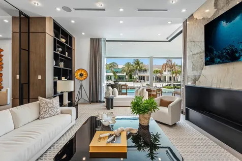207 W Coconut Palm Road Boca Raton FL 33432