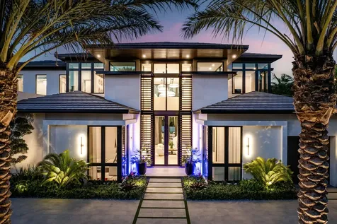 207 W Coconut Palm Road Boca Raton FL 33432