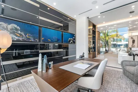 207 W Coconut Palm Road Boca Raton FL 33432