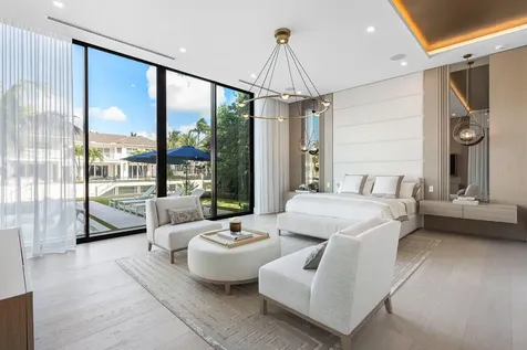 207 W Coconut Palm Road Boca Raton FL 33432