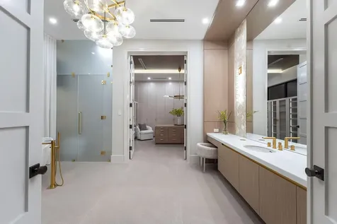 207 W Coconut Palm Road Boca Raton FL 33432