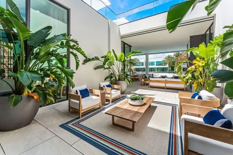 207 W Coconut Palm Road Boca Raton FL 33432