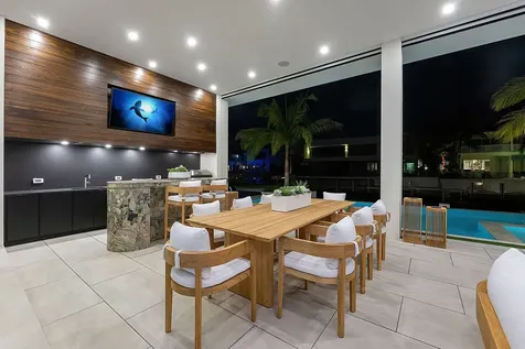 207 W Coconut Palm Road Boca Raton FL 33432