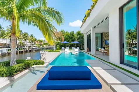 207 W Coconut Palm Road Boca Raton FL 33432