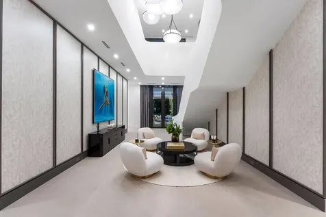 207 W Coconut Palm Road Boca Raton FL 33432